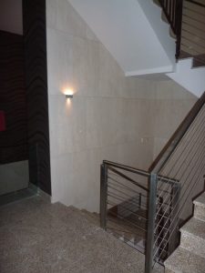 Escalera Granito Amarillo