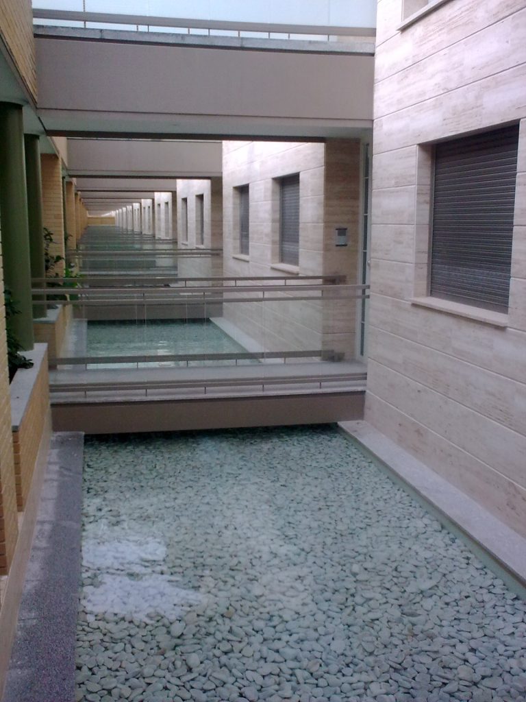 Fachada Exterior Travertino Turco (2)