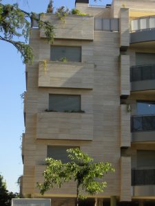 Fachada Travertino Turco (1)